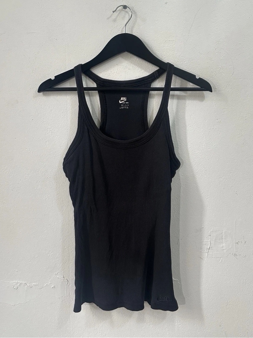 Nike Sportswear Ribbed Tank Top Built-In Shelf Bra Black Women’s S Racerback